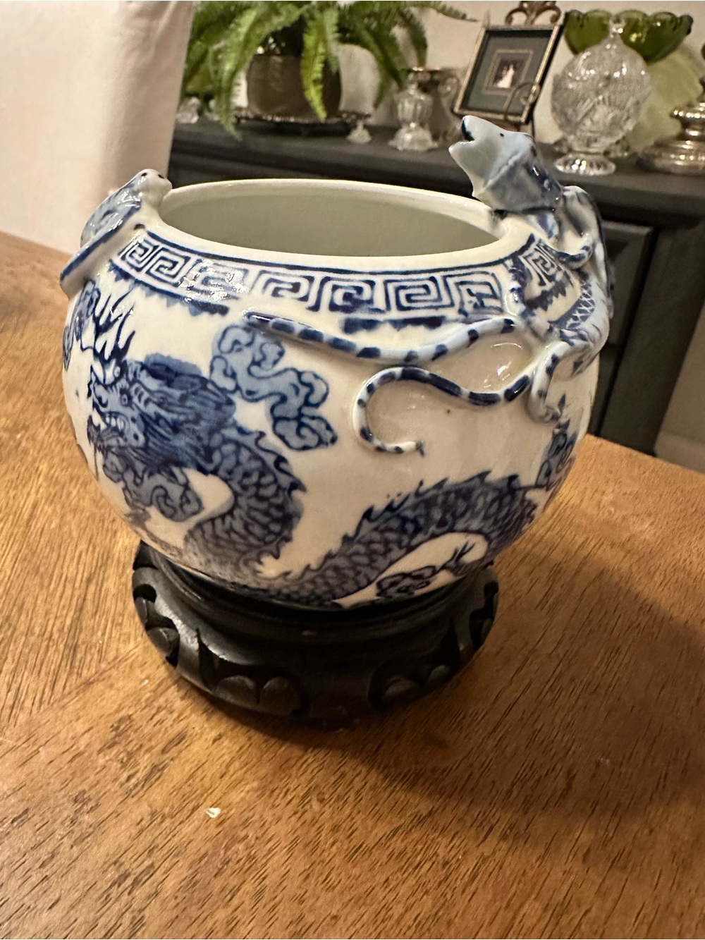 Blue and White Ceramic Bowl / Pot with Dragons and Lizard on Rim